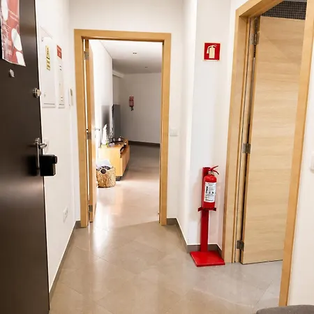 Experience 50m From The Sanctuary Apartment