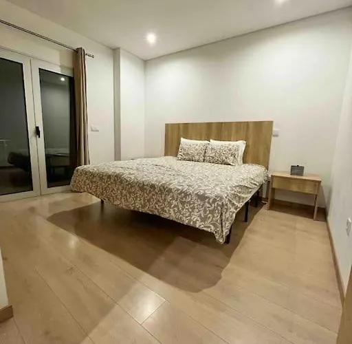 Experience 50 Metros Do Santuario De * Fatima